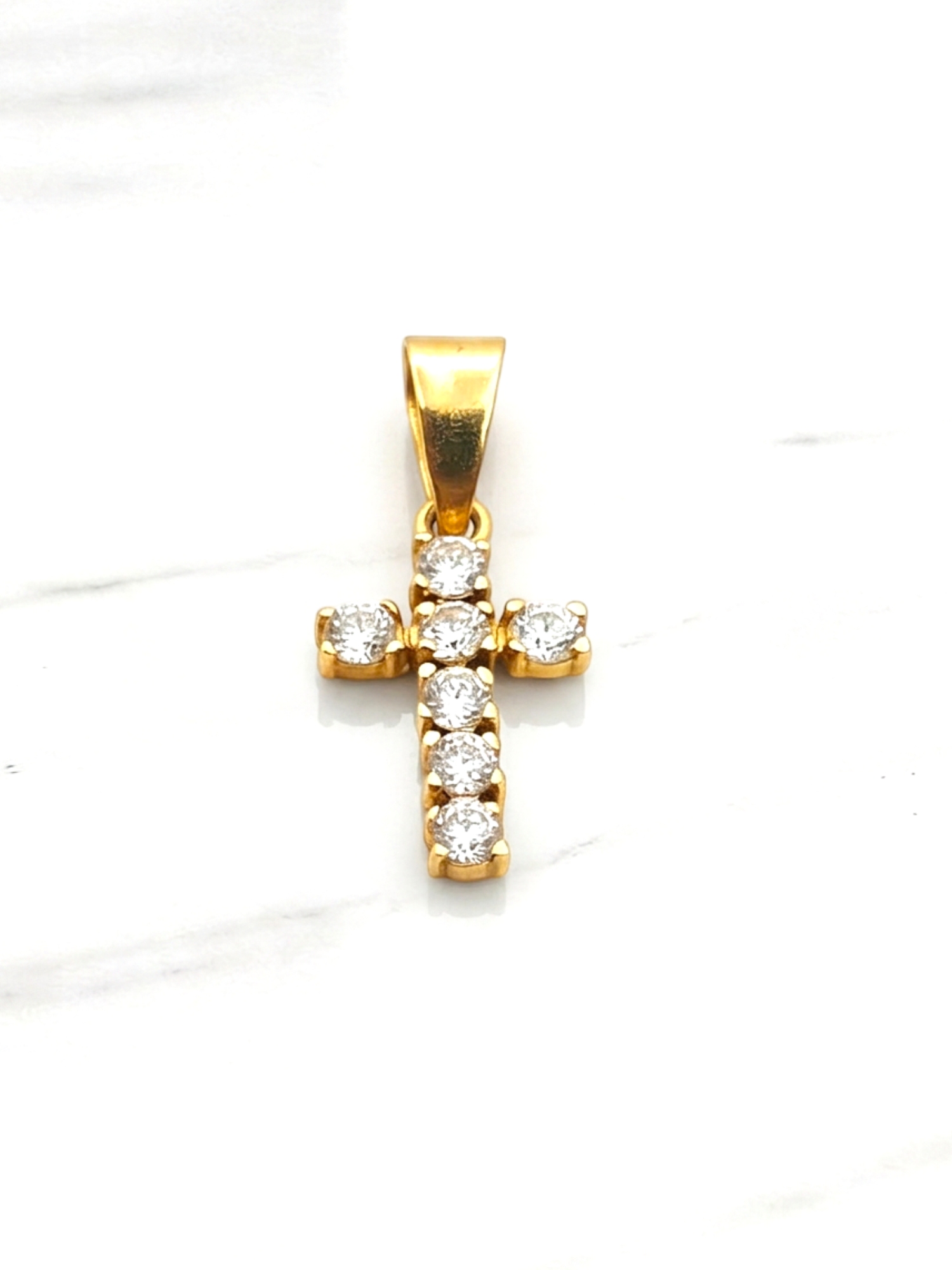Colgante cruz circones Oro 18k  4