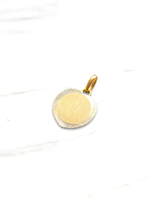 Colgante disco corazón tallado Oro 18k
