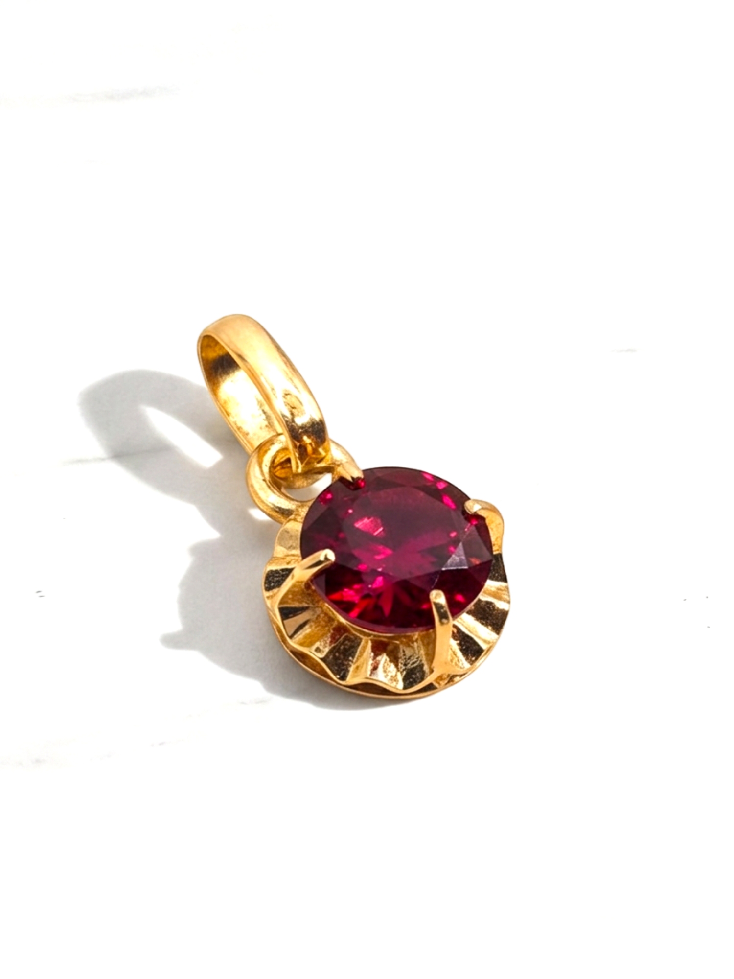 Colgante chatón rubi oro 18k 1