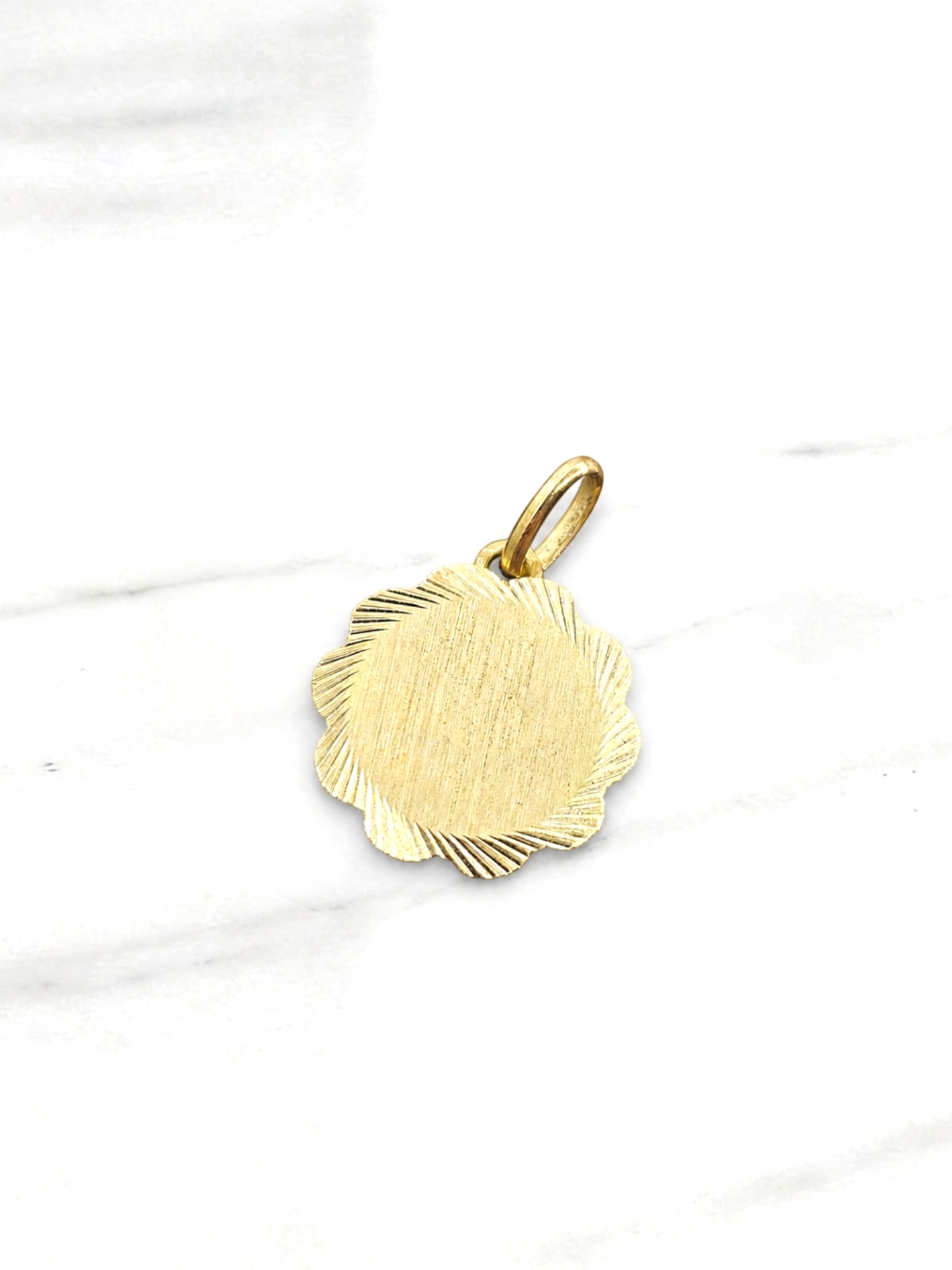 Colgante flor 1.7 cm Oro 18k 3