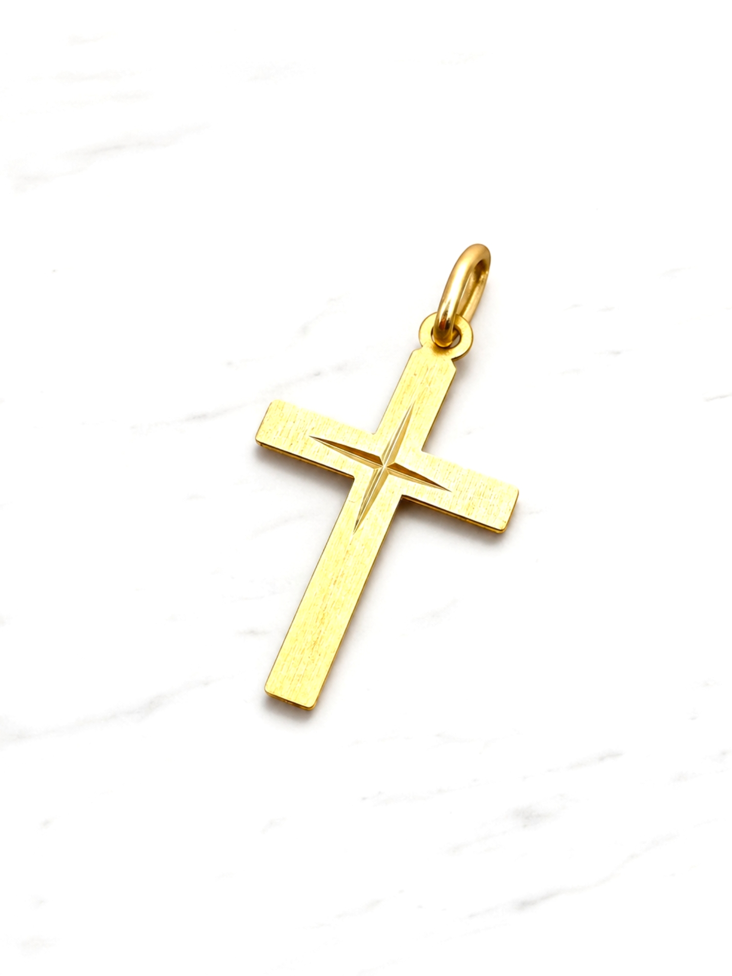 Colgante cruz calada Oro 18k 3