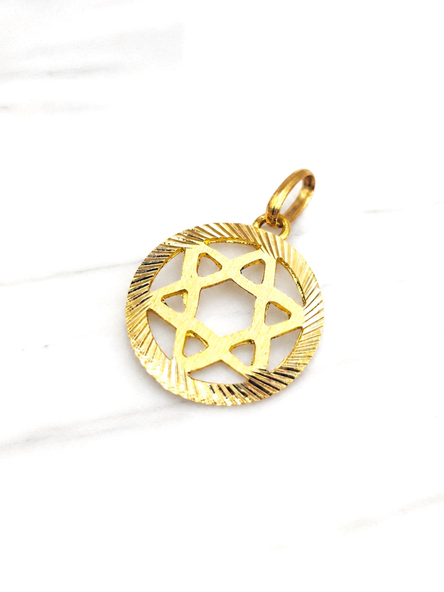 Colgante estrella de David esfera grande Oro 18k 2