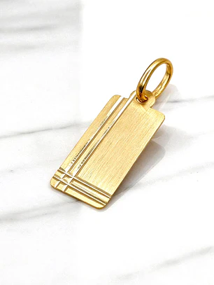 Colgante placa rectangular mediana Oro 18k