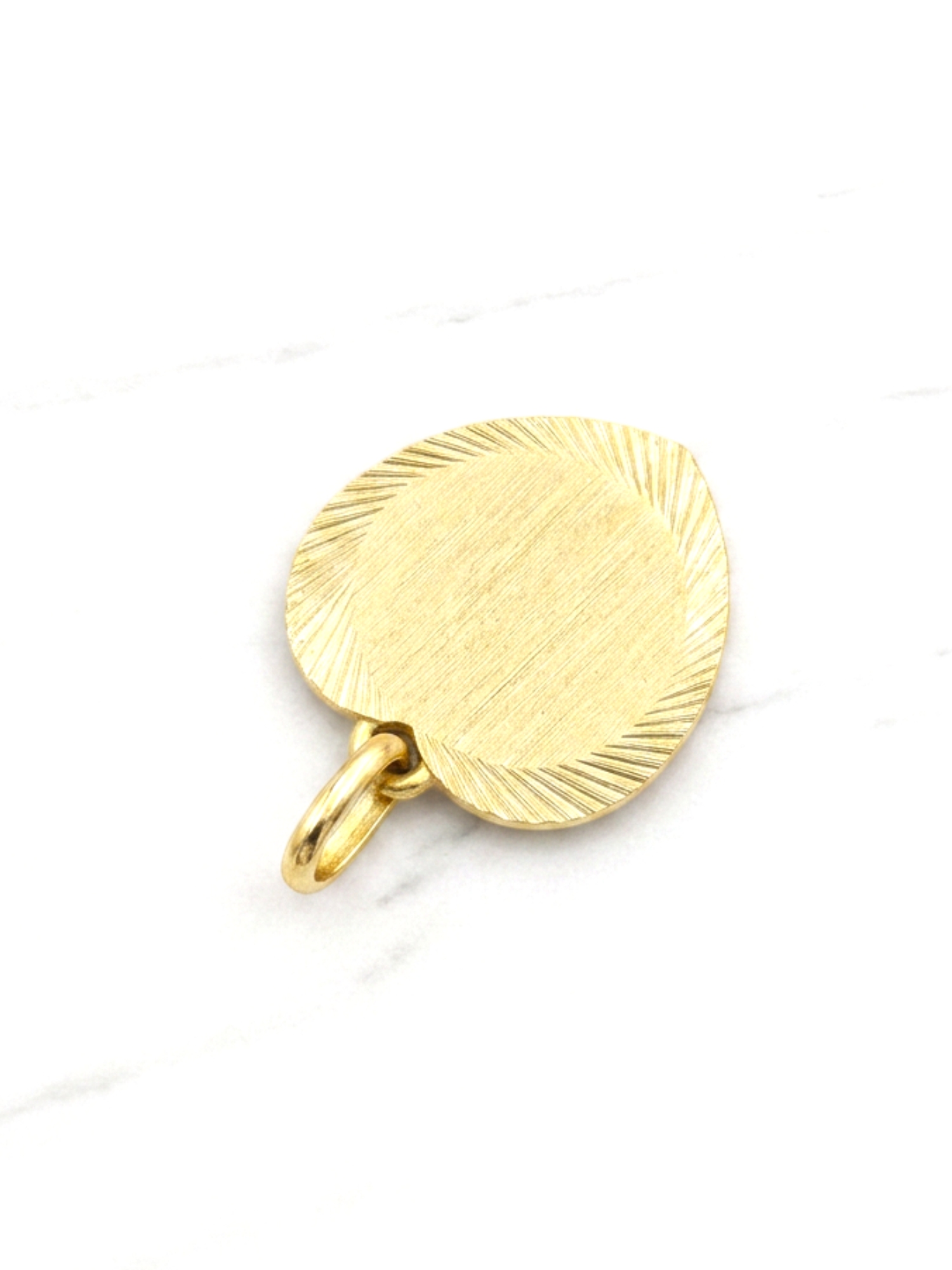 Colgante corazón satinado mediano Oro 18k 5