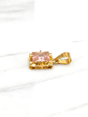 Colgante chatón cuadrado rosa de francia mediano Oro 18k