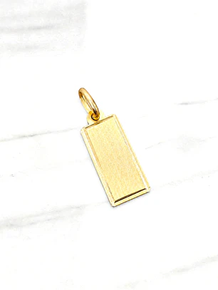 Colgante placa rectangular con bordes Oro 18k