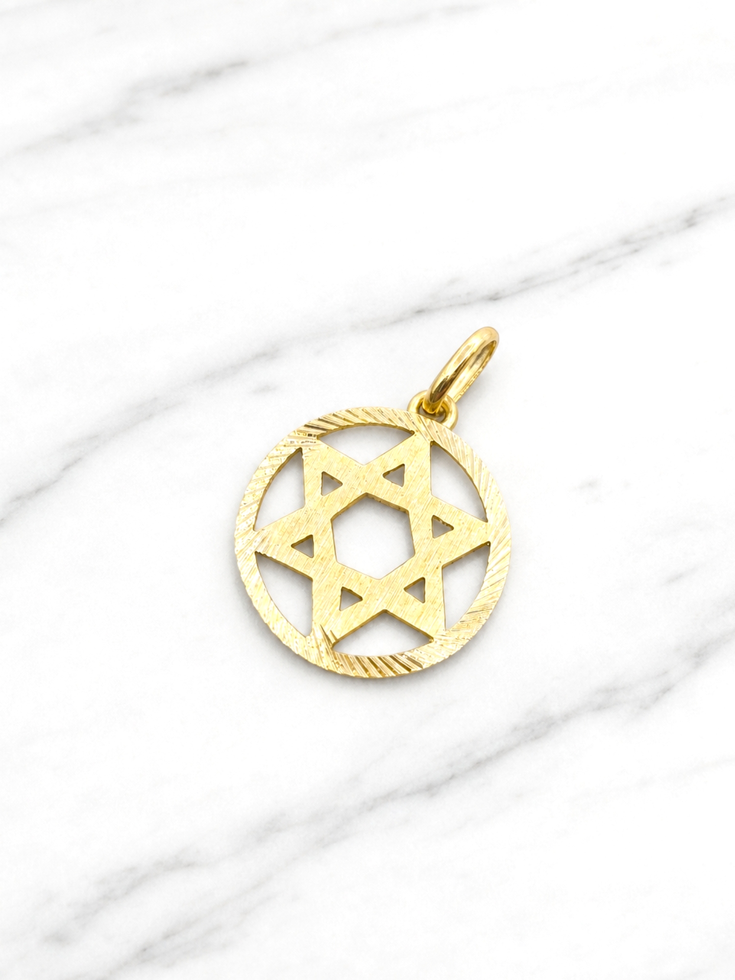 Colgante estrella de David esfera mediana Oro 18k 3