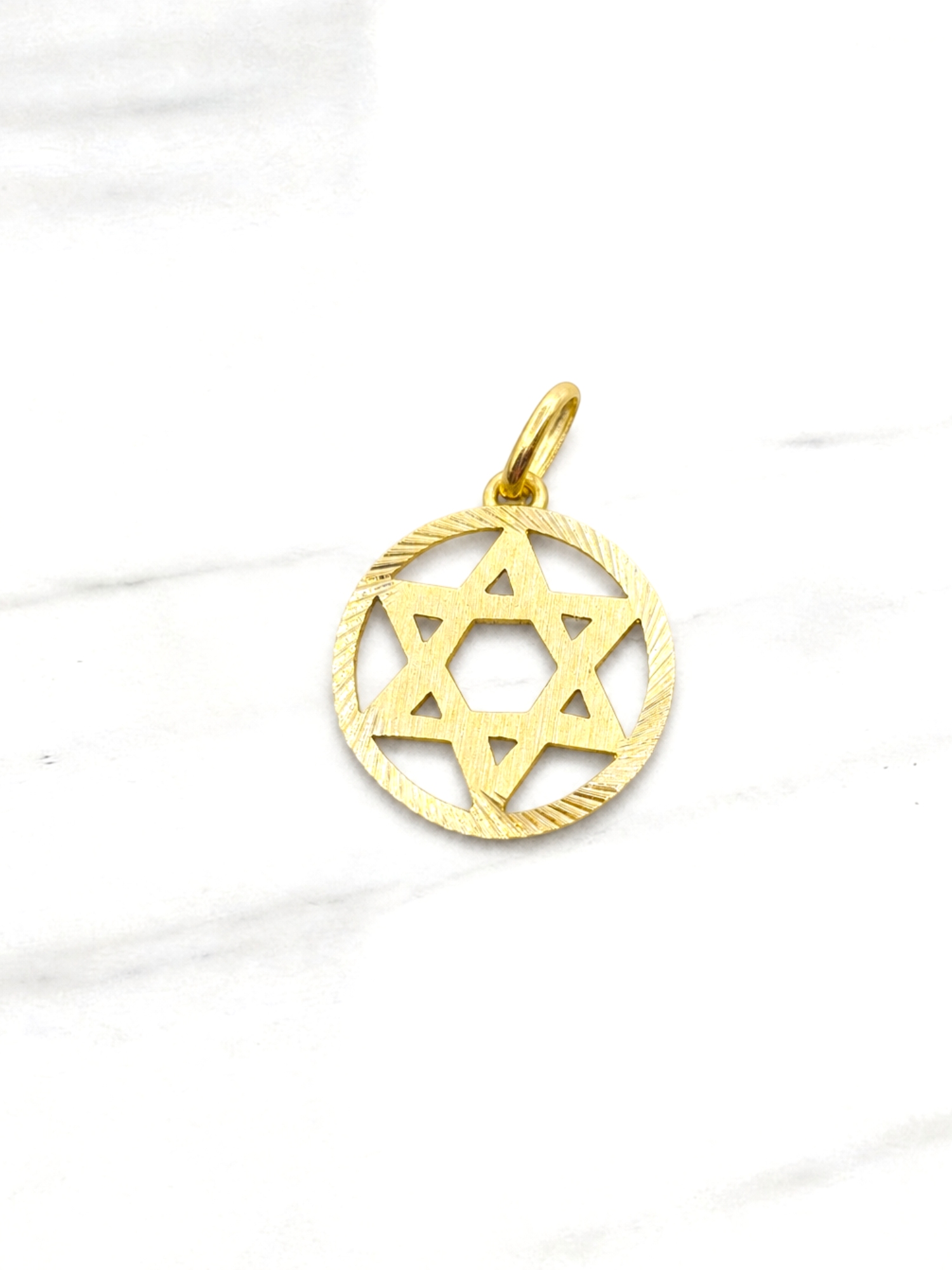 Colgante estrella de David esfera mediana Oro 18k 4