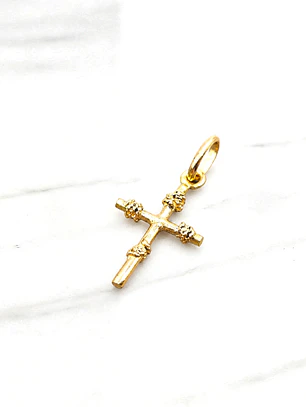 Colgante cruz con amarras Oro 18k