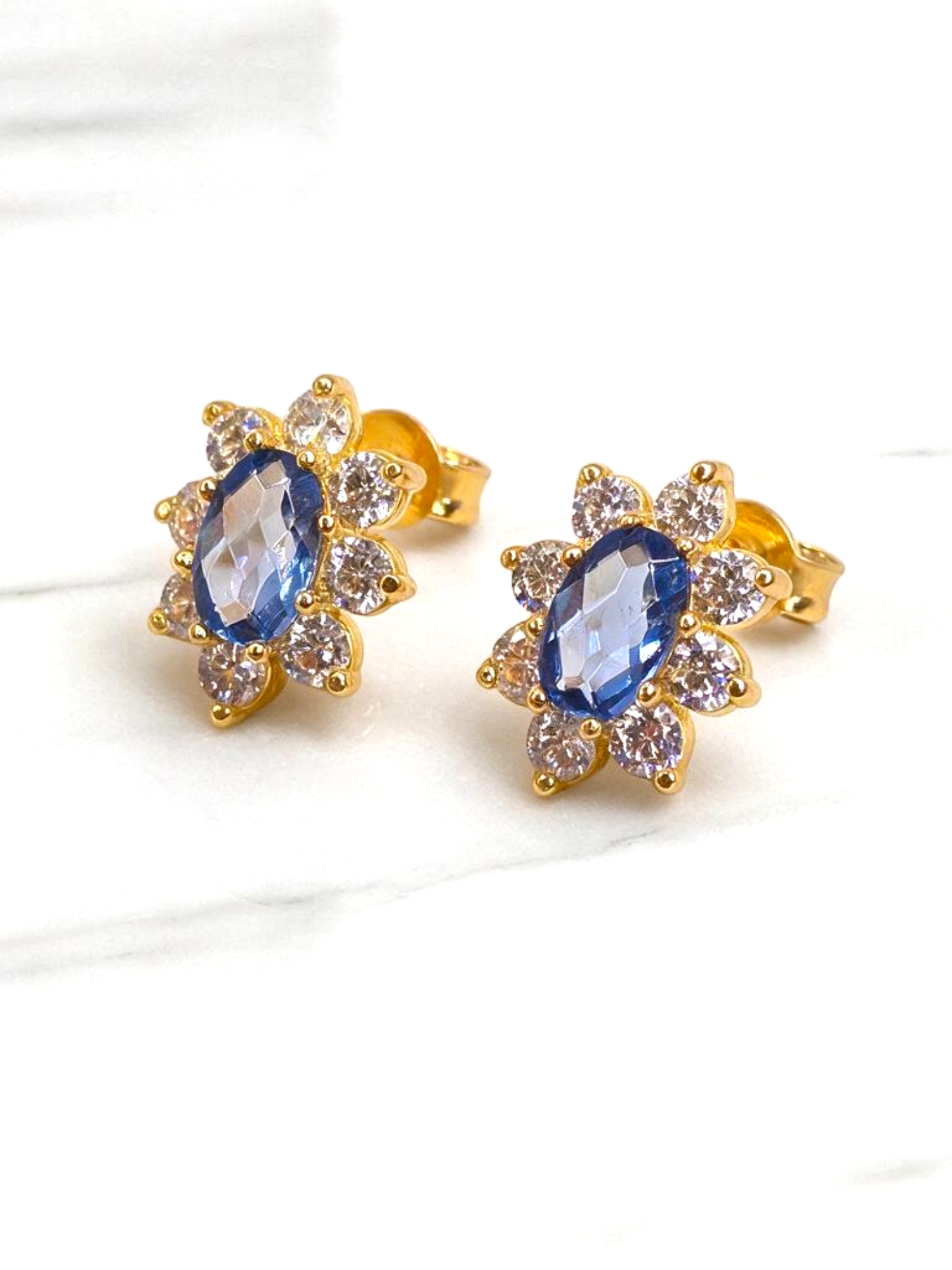 Aros lady aguamarina con circones Oro 18k 2