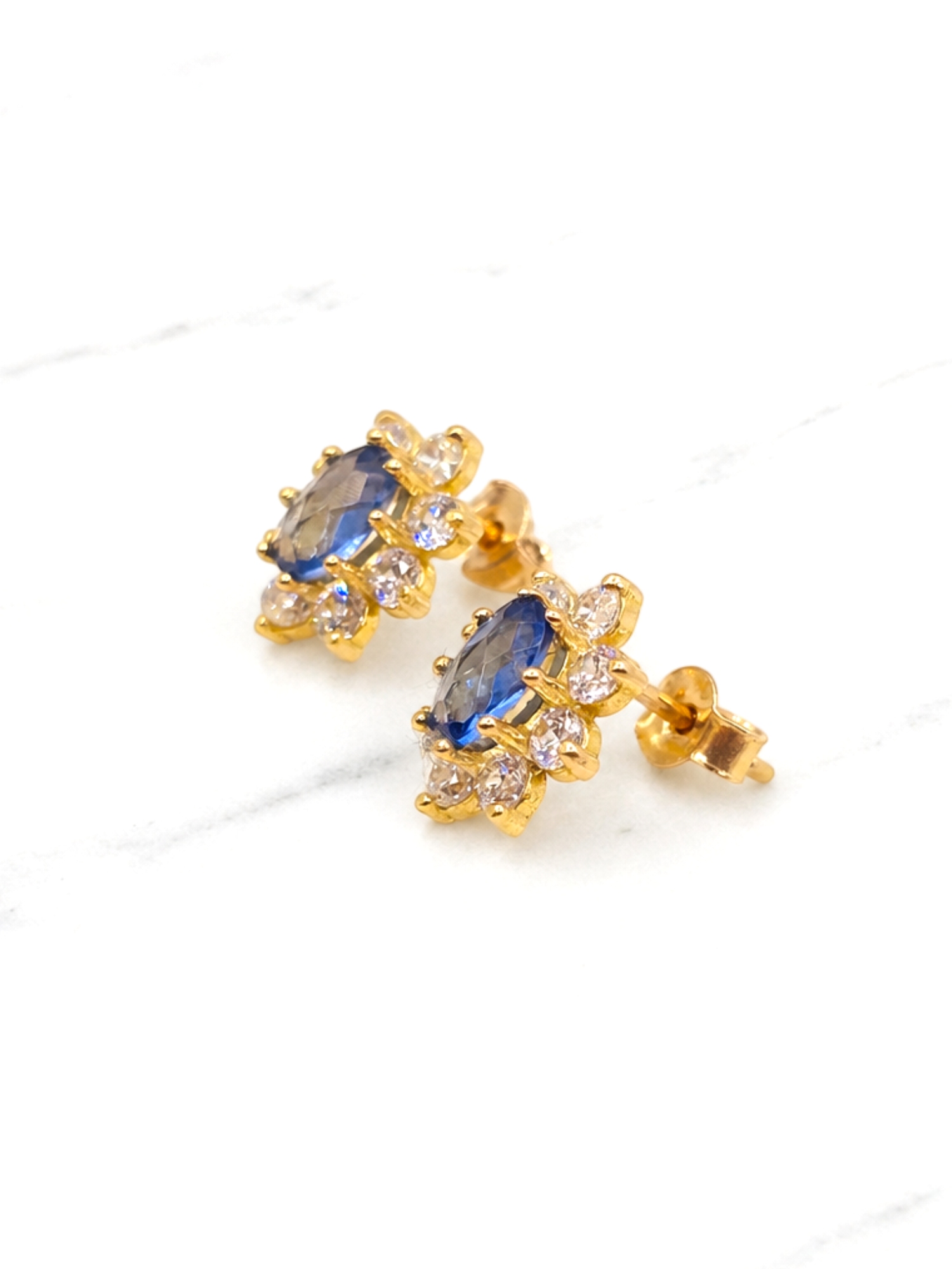 Aros lady aguamarina con circones Oro 18k 3