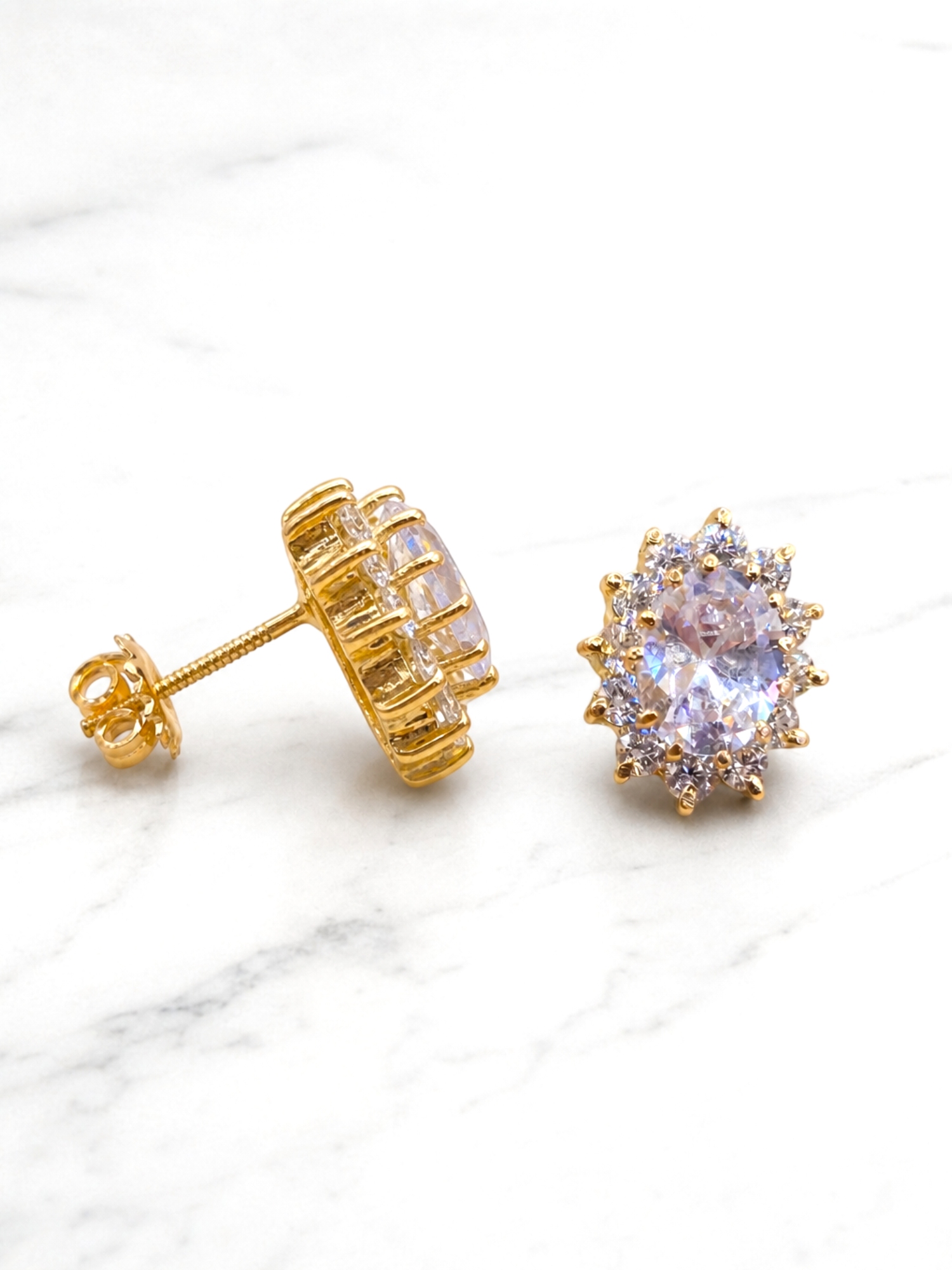 Aros Reina grandes con circones Oro 18k 3