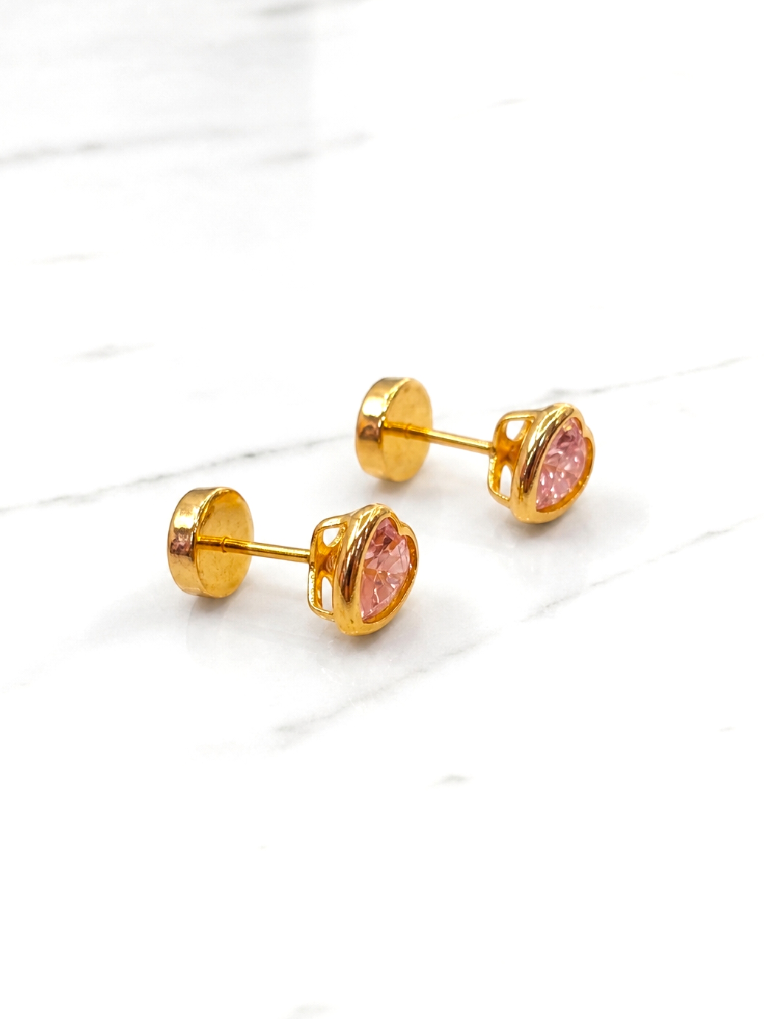 Aros corazón Rosa de Francia 5 mm oro 18k 5