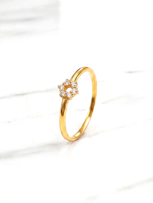 Anillo estrella con circones Oro 18k