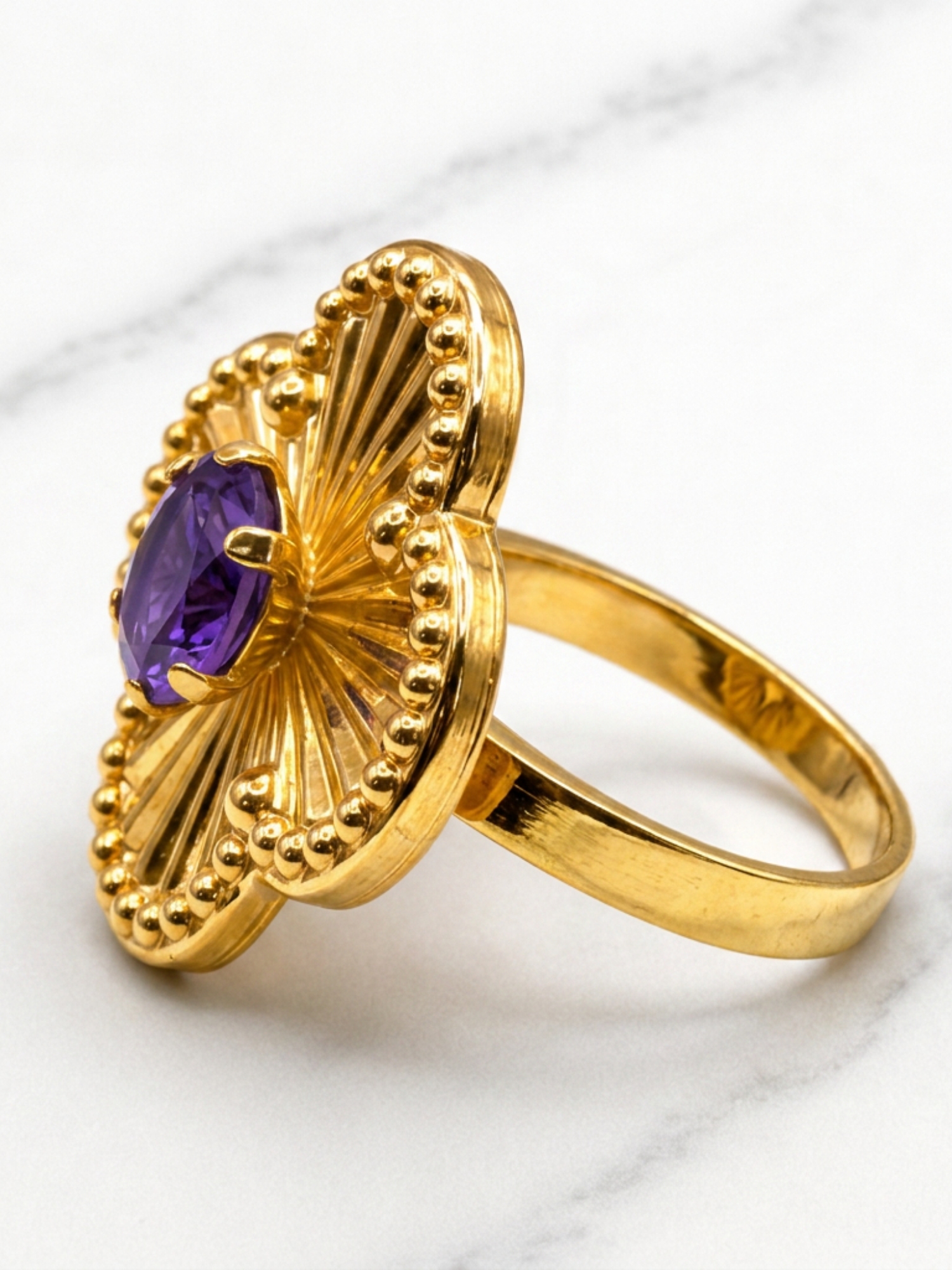 Anillo flor tallada amatista Oro 18k 4