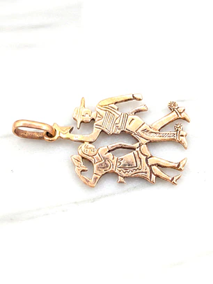 Colgante pareja huasos Oro 18k