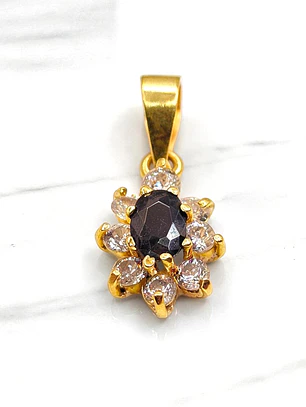 Colgante lady onix con circónes Oro 18k