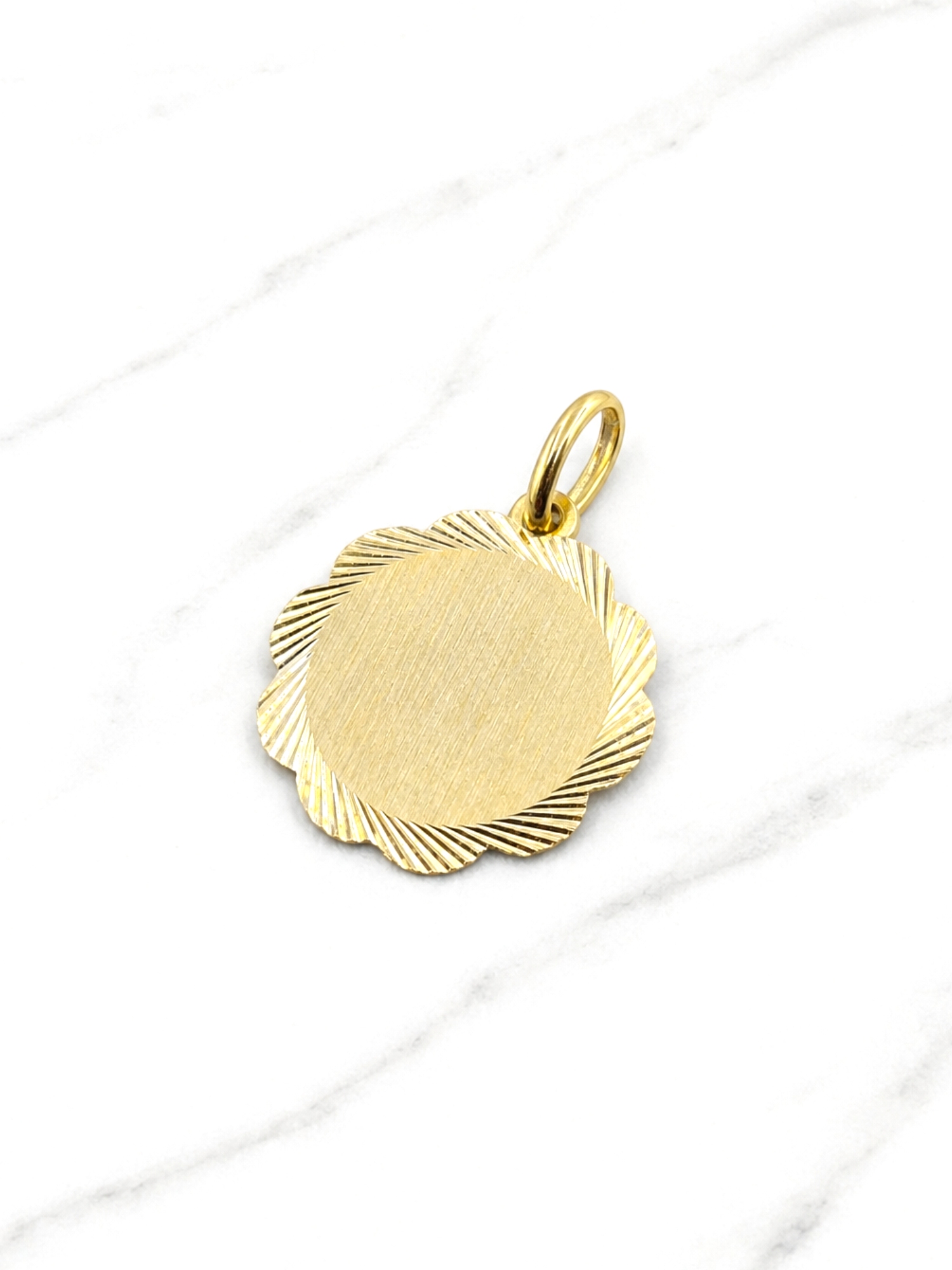 Colgante disco flor Oro 18k 2