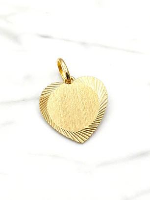 Colgante corazón tallado Oro 18k
