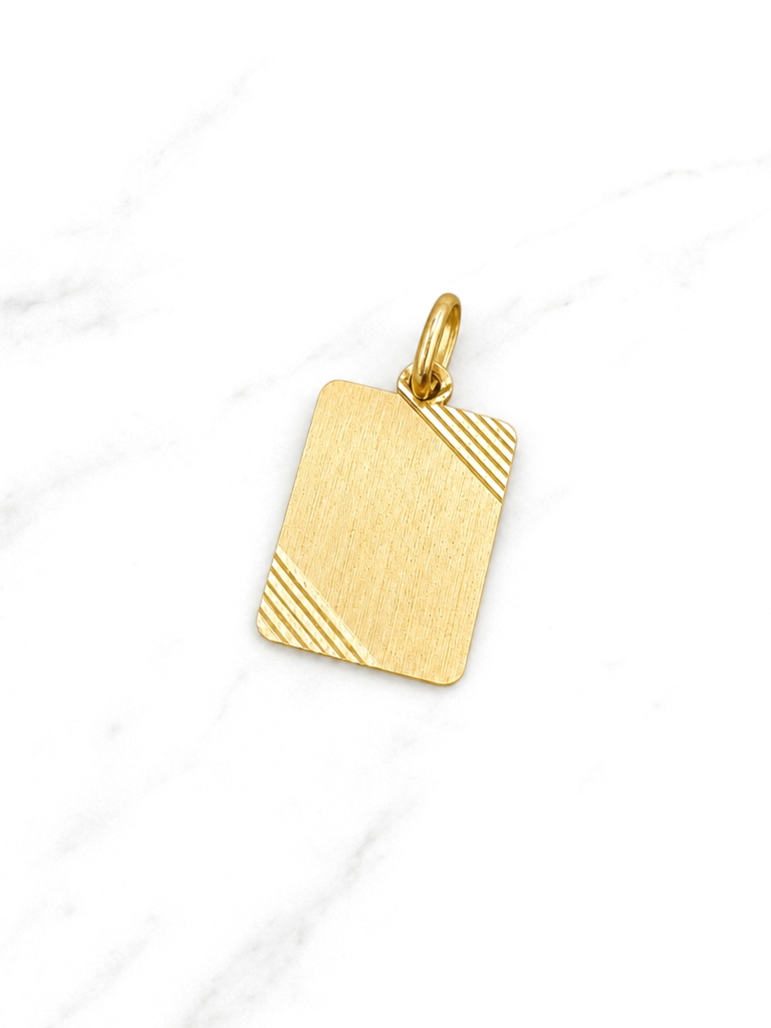 Colgante placa Oro 18k 3