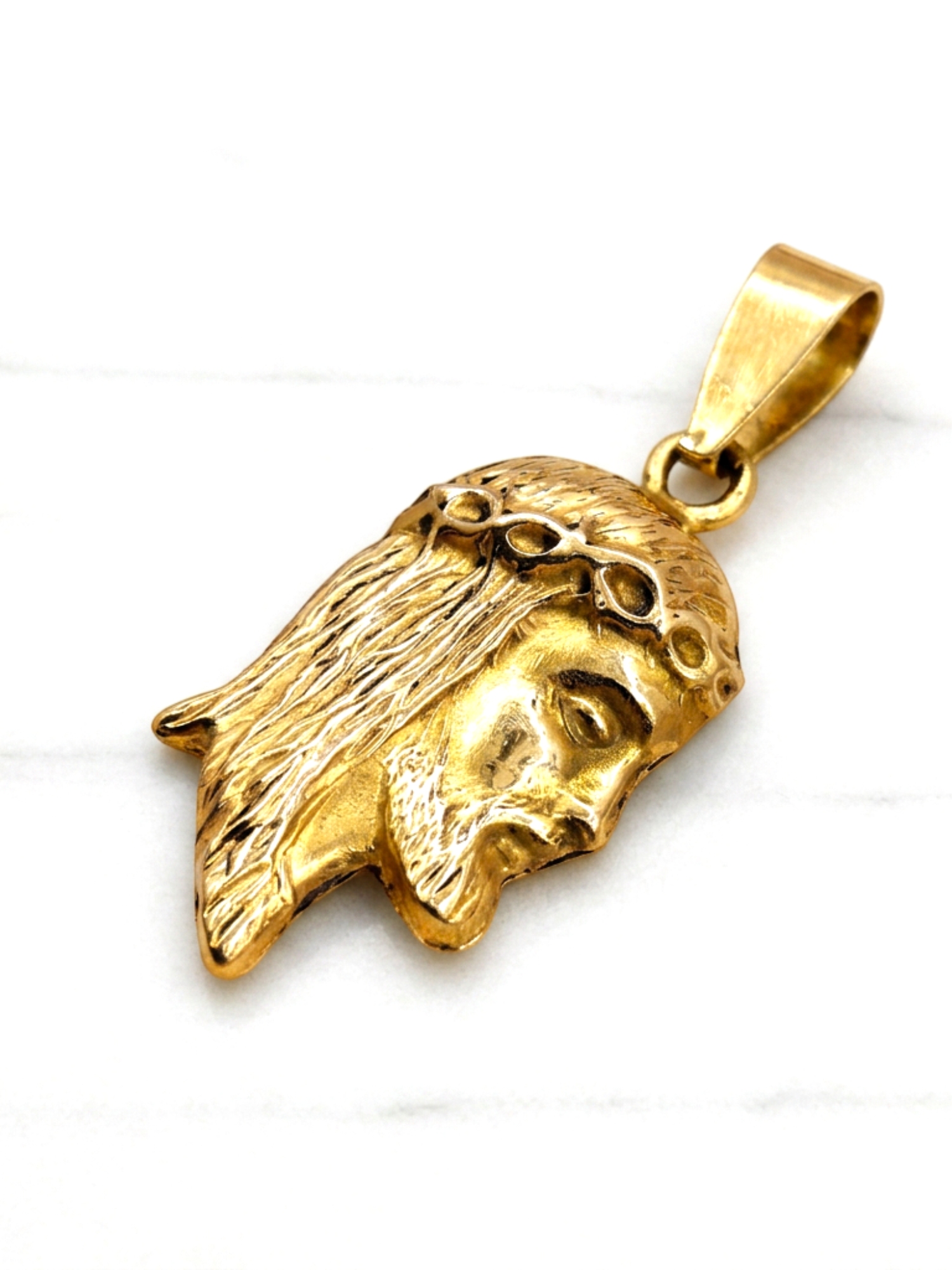 Colgante cristo grande Oro 18k 3