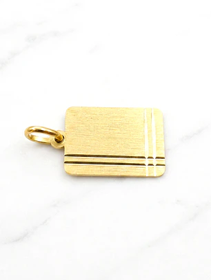 Colgante placa tallada Oro 18k