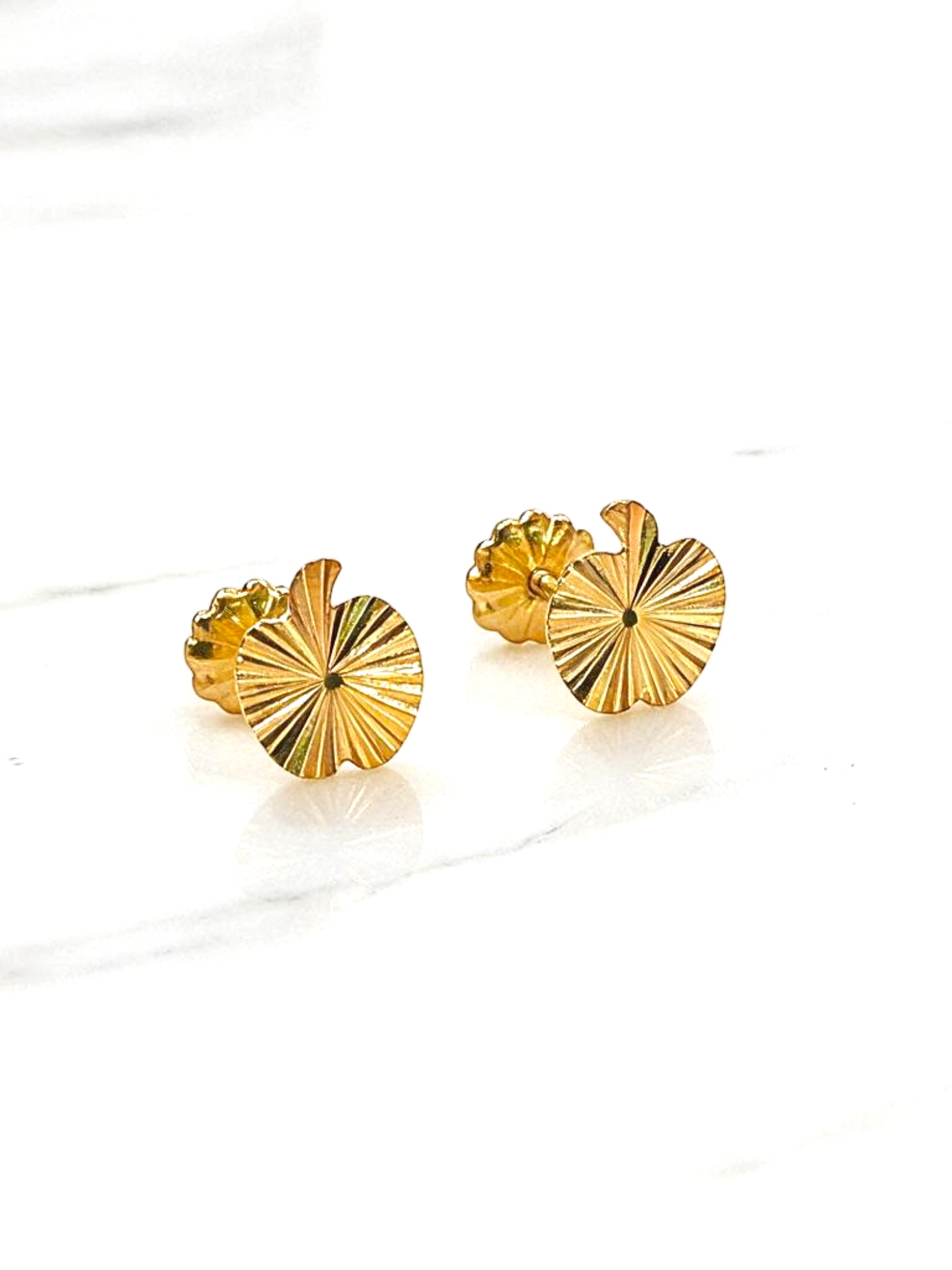 Aros manzana tallada Oro 18k 3