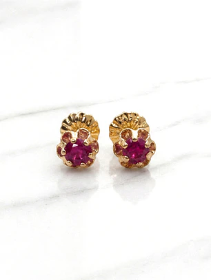 Aros Chatón italiano rubí medianos Oro 18k