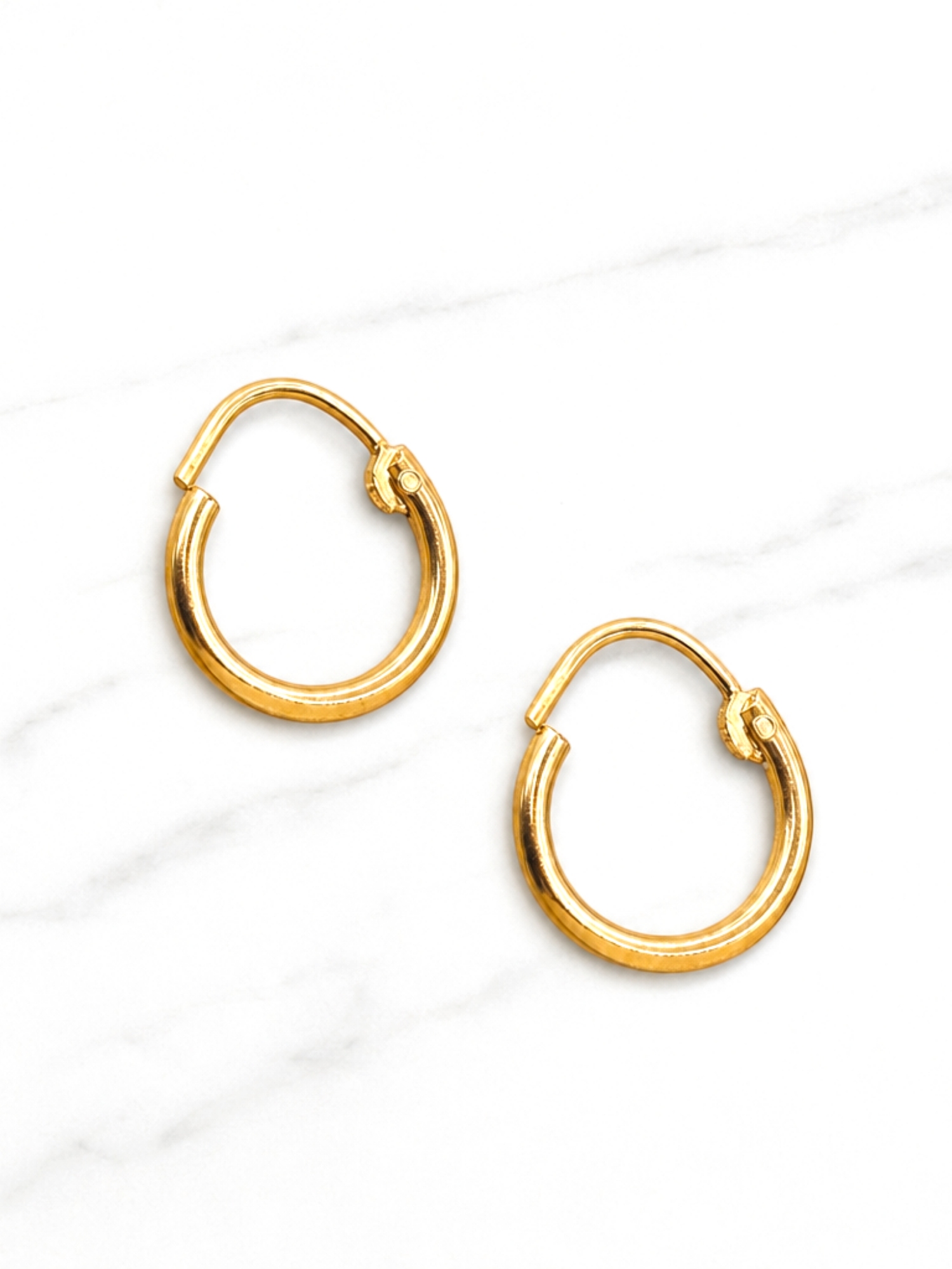 Aros argolla tubo número 2 Oro 18k 1
