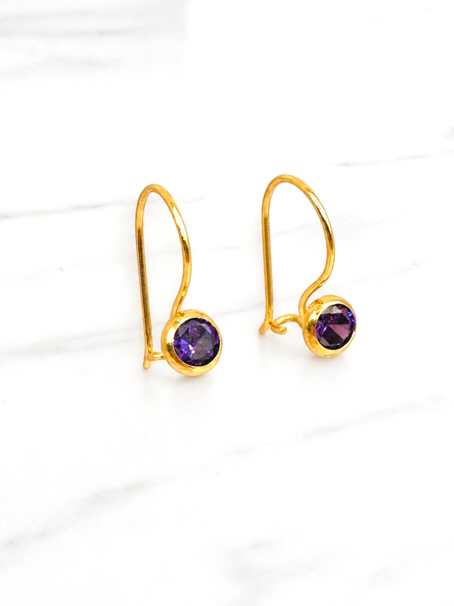 Aros amatista con gancho Oro 18k 3