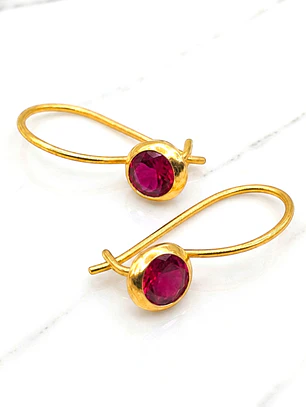 Aros rubí con gancho Oro 18k