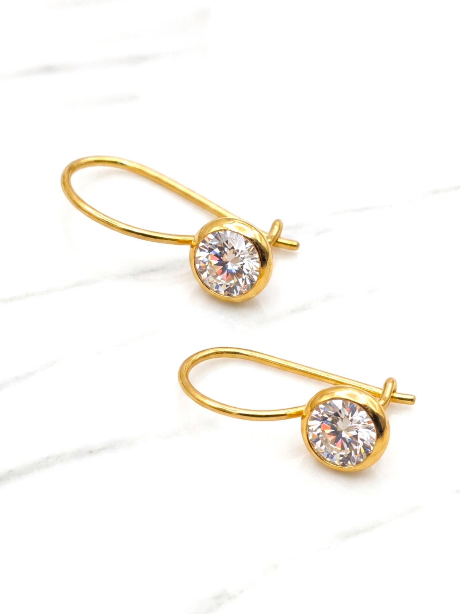 Aros circón con gancho Oro 18k 2