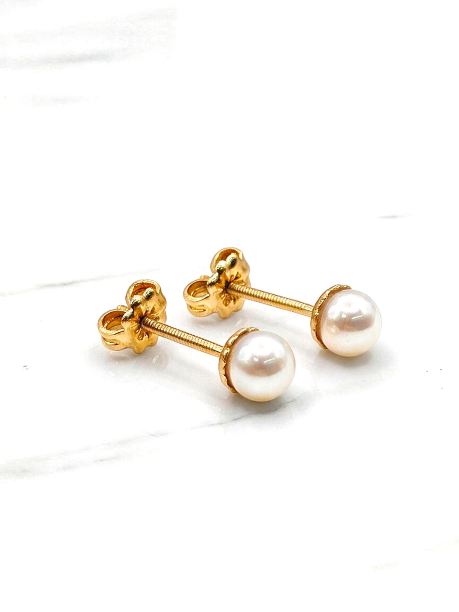 Aros perla cultivada 5 mm Oro 18k  2