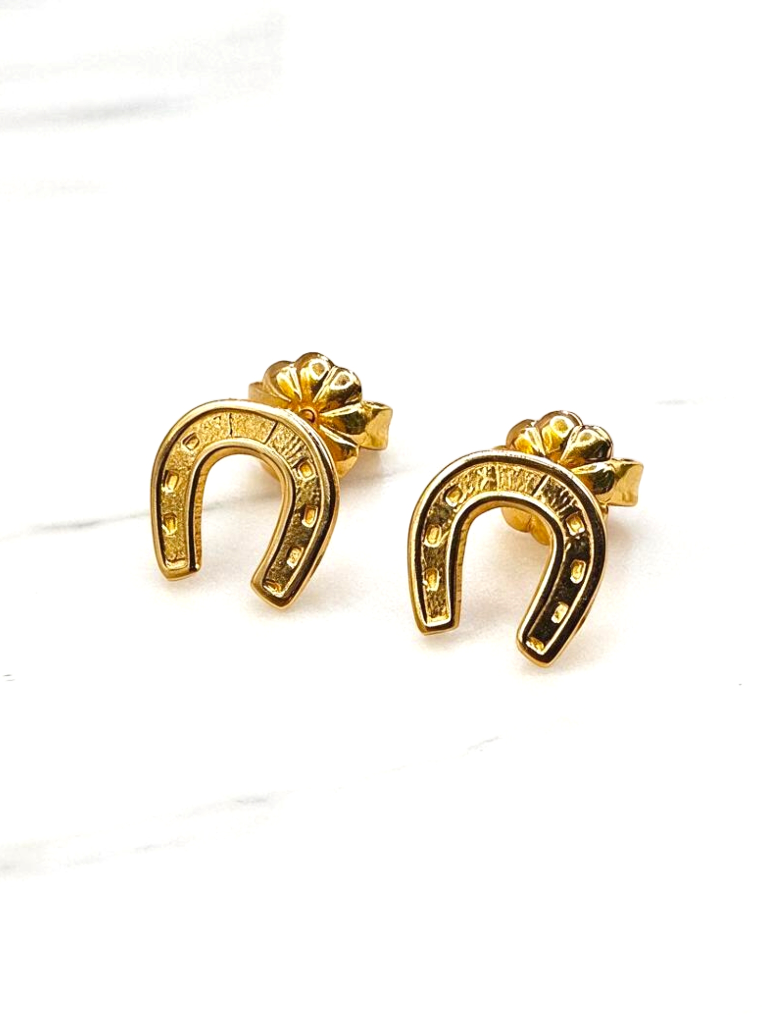 Aros herradura Oro 18k 5