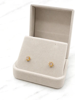 Aros chaton redondo Circón oro 18k 