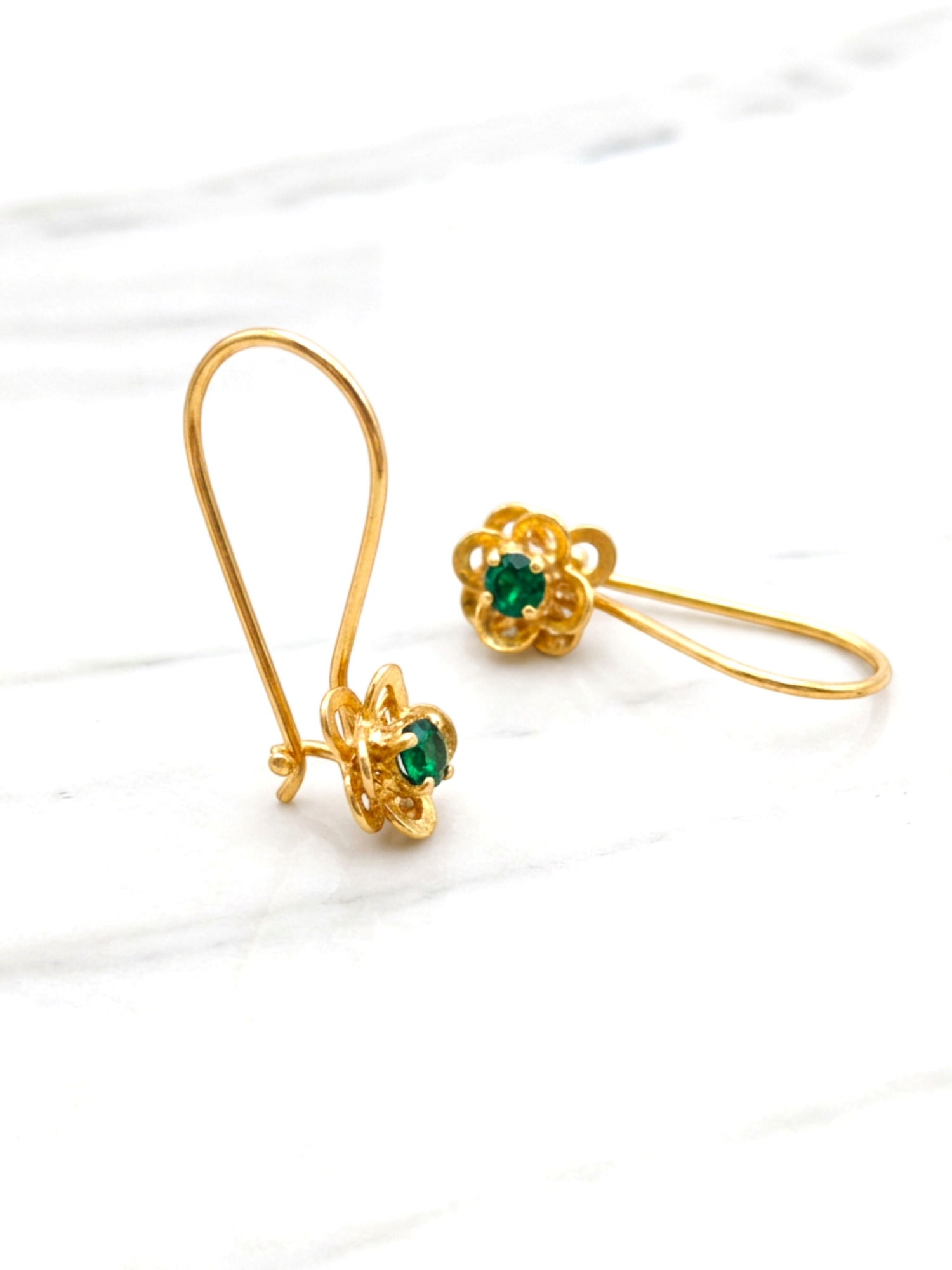 Aros flor esmeralda colgantes oro 18k  4