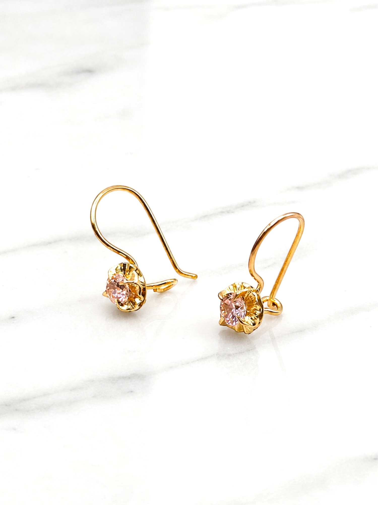 Aros chaton con gancho Rosa de Francia Oro 18k 4