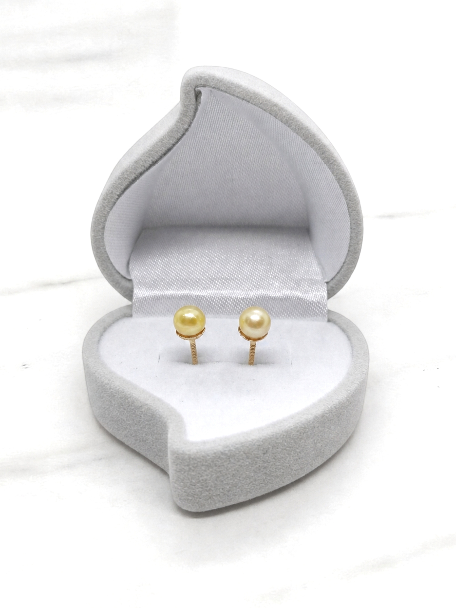 Aros perla cultivada medianos Oro 18k 2