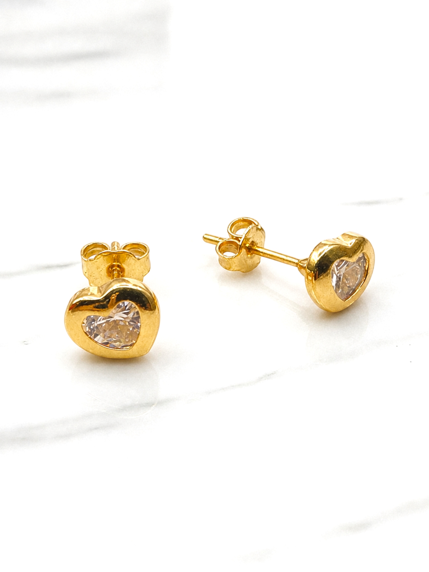 Aros corazón circon 8 mm Oro 18k 5