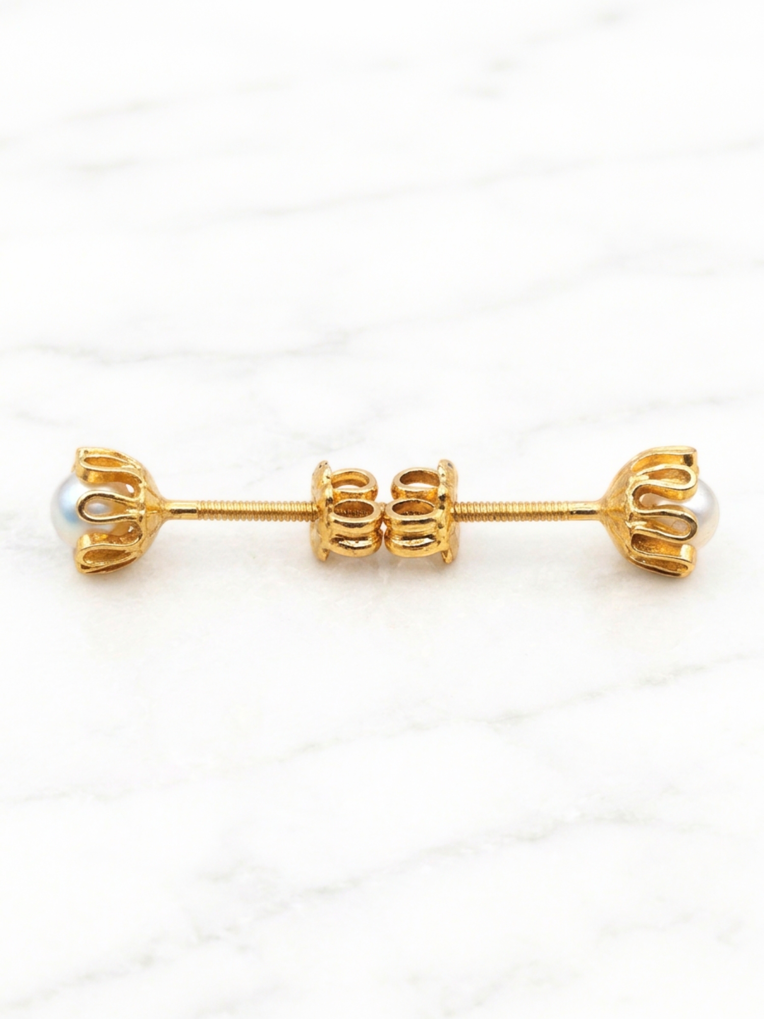 Aros perla cultivada cuello de payaso medianos Oro 18k 4