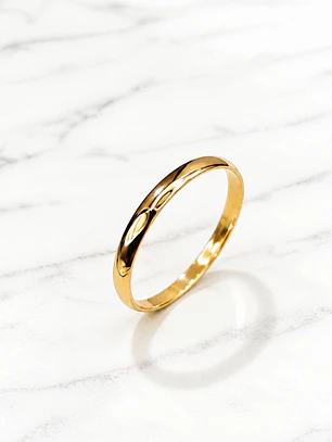 Ilusión media caña 2 mm Oro 18k