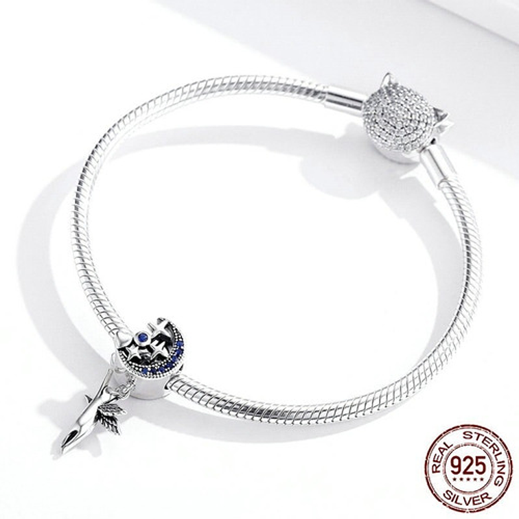Charm Gato con Alas Bajo La Luna y Estrellas Plata 925 2