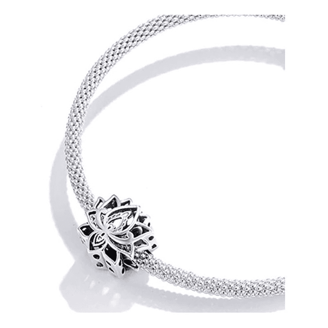 Charm Flor de Loto Plata 925