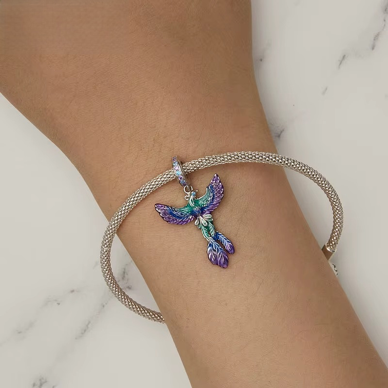 Charm Ave Fenix Plata 925 5