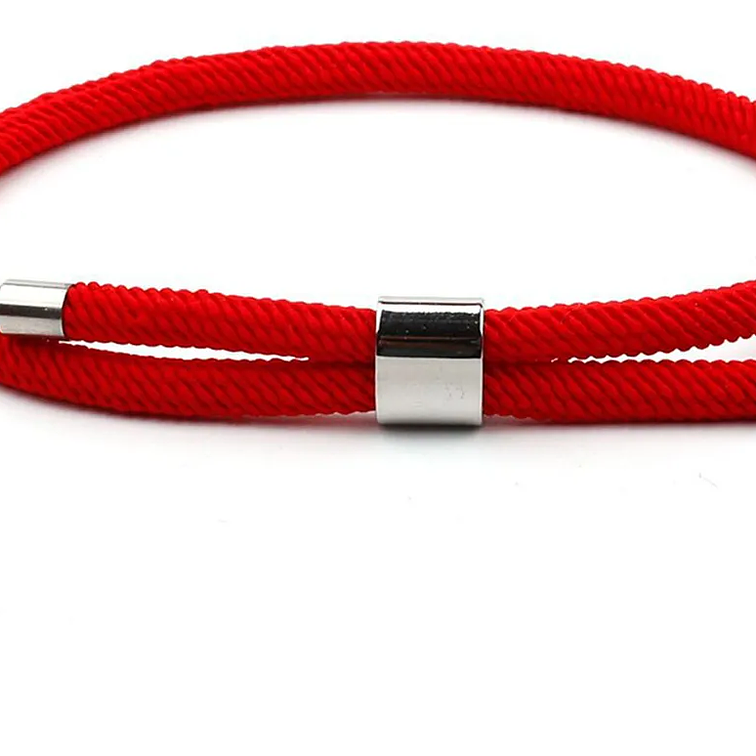 Pulsera De Hilo Rojo Con Acero Ajustable 2