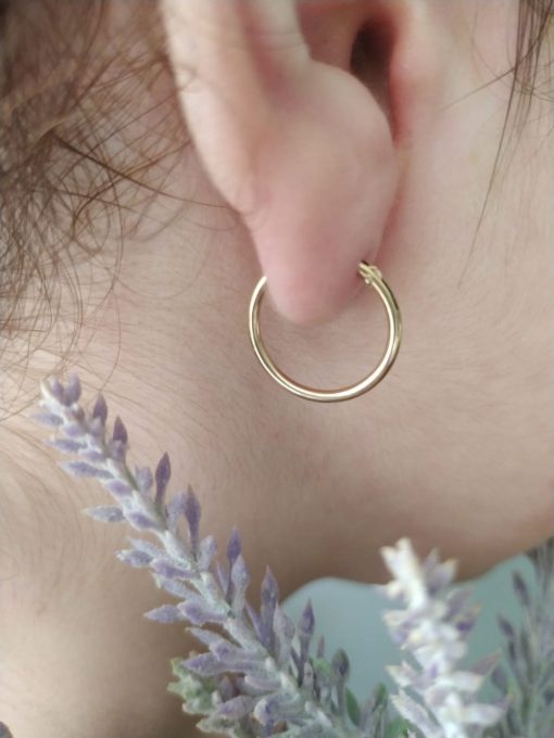 Aros tubo sin gancho 1.5 grs Oro 18k 1