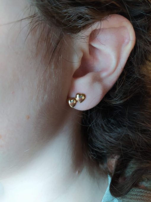 Aros 2 corazones 6 mm alto 1.4 cm largo 1.2 grs Oro 18k 2
