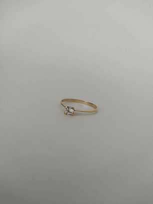 Anillo solitario circón 2.2 grs Oro 18k
