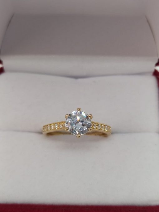 Anillo solitario cintillo circón 4 grs Oro 18k 1