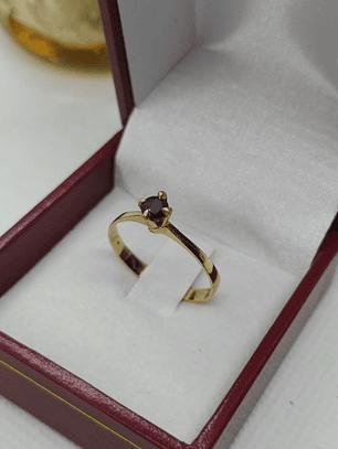 Anillo solitario ónix 2 grs Oro 18k